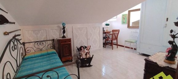 4 bedrooms House in Rosignano Marittimo, Italy No. 349628 17