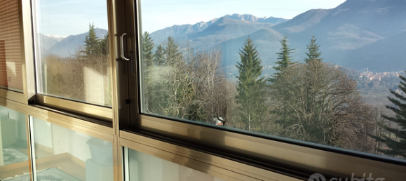 5-salle Appartement à Bisuschio, Italy No. 279769 4