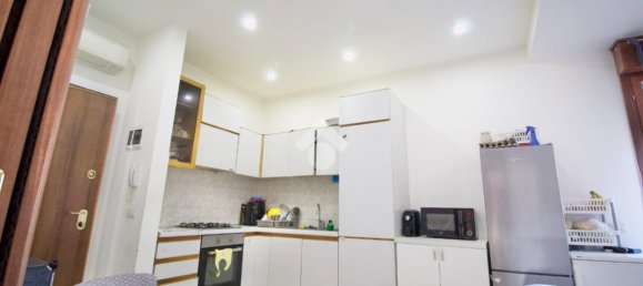 3 rooms Apartment in Reggio Emilia, Italy No. 13734 13