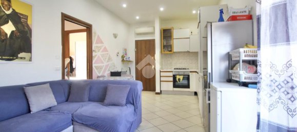 3 rooms Apartment in Reggio Emilia, Italy No. 13734 14