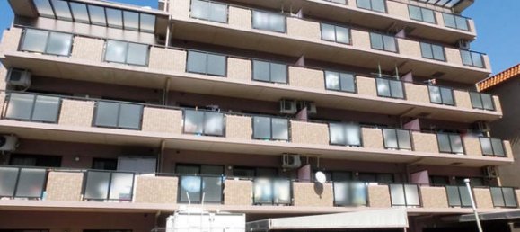 Apartamento de 3 dormitorios en Aichi, Japan No. 1956 2