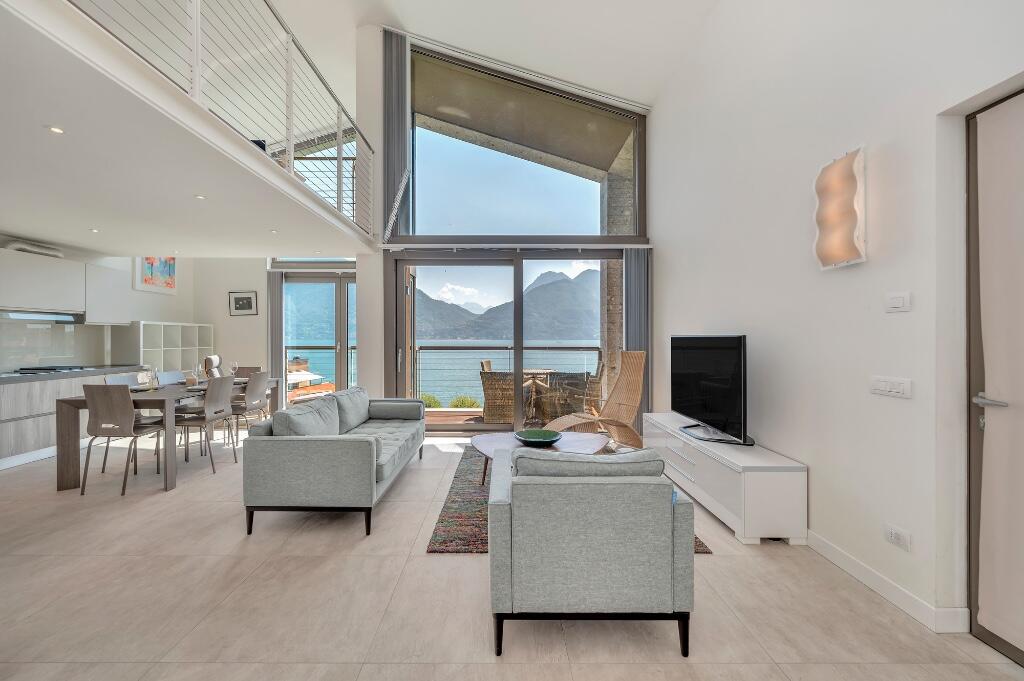 3 bedrooms Penthouse in San Siro, Italy No. 316507