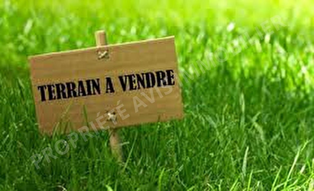 Grundstück in Luzarches, France 402m², Nr. 125005