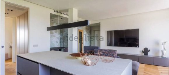 3 bedrooms Apartment in Milan, Italy No. 355066 14