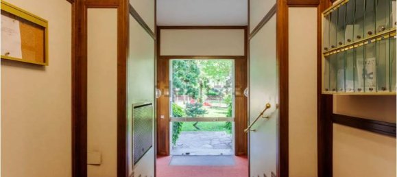 3 bedrooms Apartment in Milan, Italy No. 355066 42