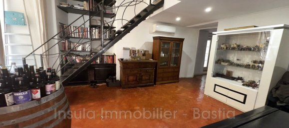 2 Schlafzimmer Doppelhaus in Bastia, France, Nr. 301039 7