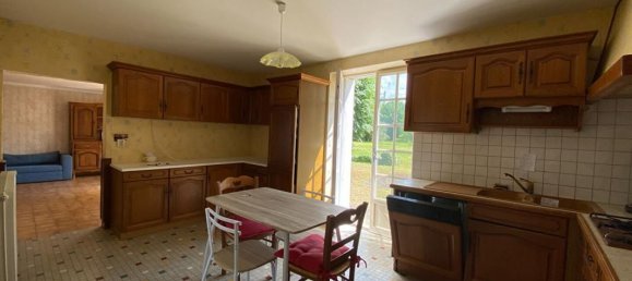 5 bedrooms House in Huismes, France No. 215124 13