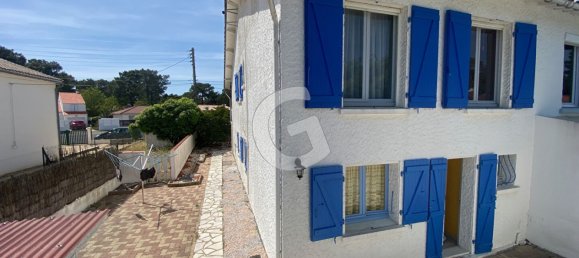 3 bedrooms House in La Tranche-sur-Mer, France No. 280408 2