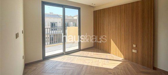 Adosado de 3 dormitorios en Jumeirah Golf Estates, UAE No. 99794 2