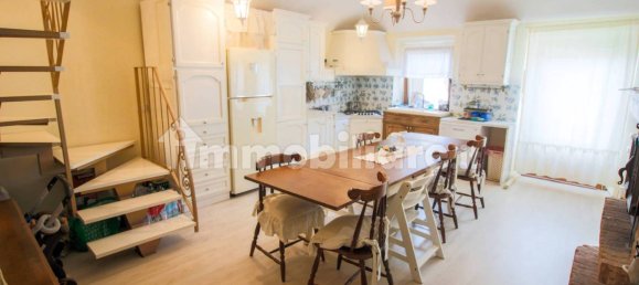 2 Schlafzimmer Villa in Caluso, Italy, Nr. 275215 3