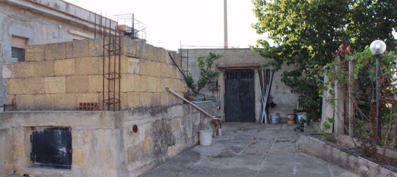 Вилла с 3 спальнями в Бельмонте Медзаньо, Италия № 103600 8