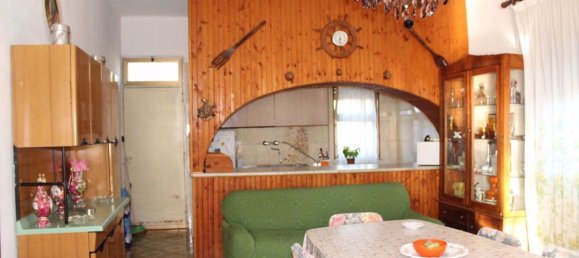 Вилла с 3 спальнями в Бельмонте Медзаньо, Италия № 103600 17