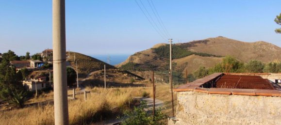 Вилла с 3 спальнями в Бельмонте Медзаньо, Италия № 103600 10