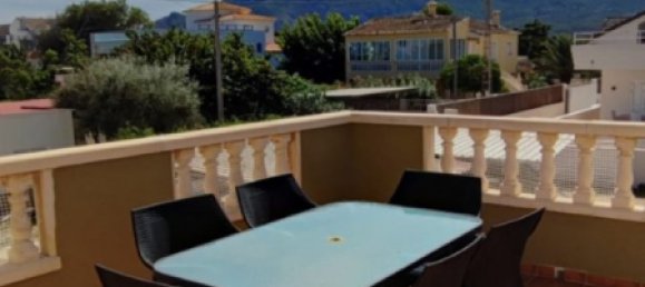 Apartamento de 4 dormitorios en Dénia, Spain No. 9685 24