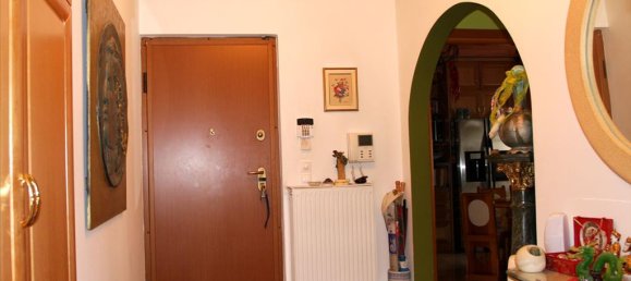 3 Schlafzimmer Wohnung in Loutraki, Greece, Nr. 7112 5