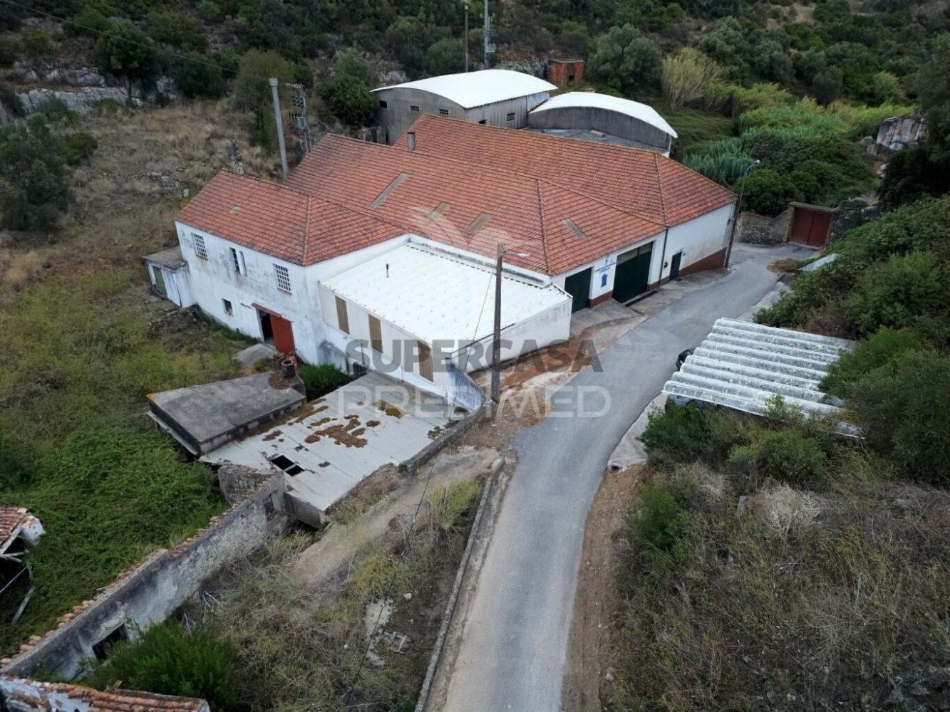 Lagerhaus in Alcanena, Portugal 2108m², Nr. 283309