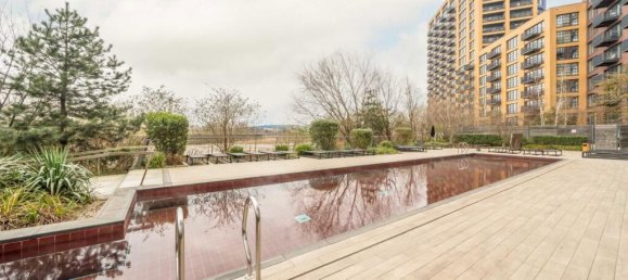 Studio in Canary Wharf, United Kingdom No. 5651 7