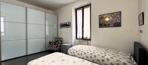 Дом с 6 комнатами в Сассари, Италия № 158857 24