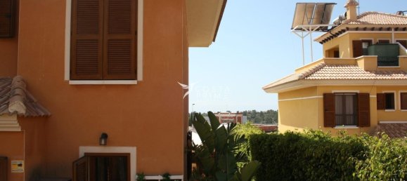 3 غرف نوم تاون هاوس في Alicante, Spain رقم 181335 7