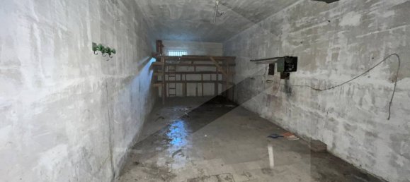 Studio in Mariglianella, Italy No. 25396 11