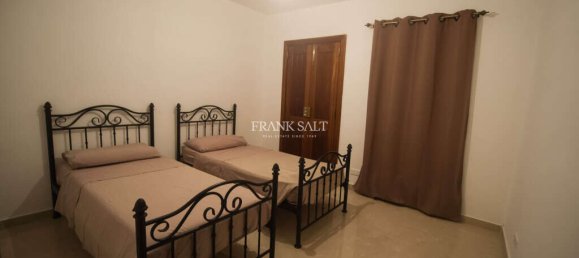 Мезонет с 3 спальнями в Bahrija, Мальта № 7110 12