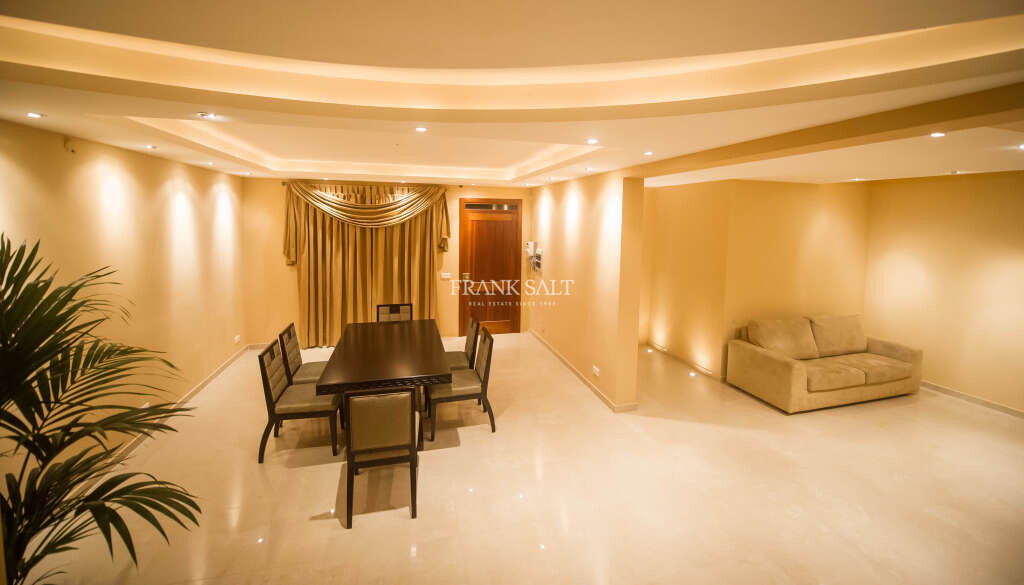 Мезонет с 3 спальнями в Bahrija, Мальта № 7110