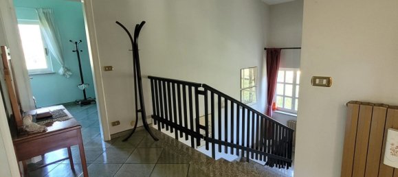 Villa de 6 habitaciónes en Catanzaro, Italy No. 76210 33