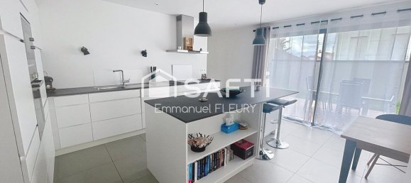 Дом с 5 спальнями в Нант, Франция № 96160 2