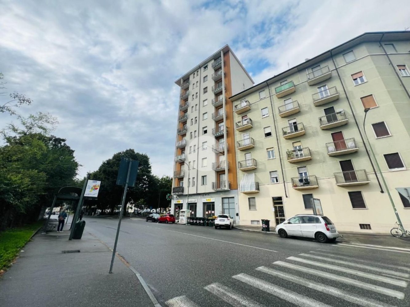 Apartamento de 3 dormitorios en Turin, Italy No. 327697