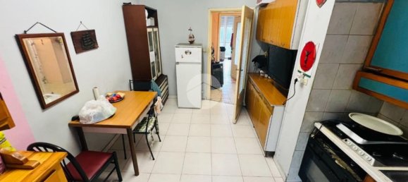 Apartamento de 3 dormitorios en Turin, Italy No. 327697 10