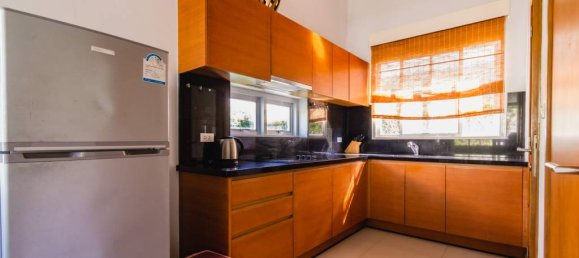 Villa de 3 dormitorios en Hua Hin, Thailand No. 25412 4