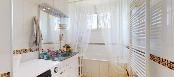 4 Schlafzimmer Haus in Clichy-sous-Bois, France, Nr. 354759 9