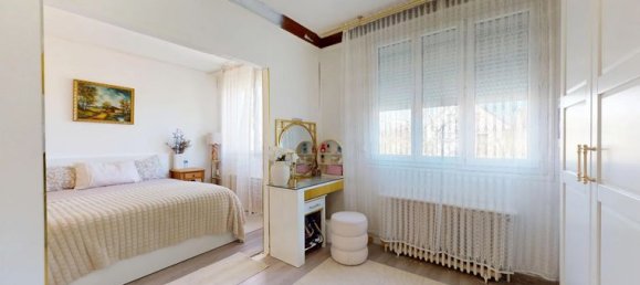 4 Schlafzimmer Haus in Clichy-sous-Bois, France, Nr. 354759 6