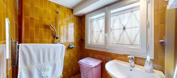 4 Schlafzimmer Haus in Clichy-sous-Bois, France, Nr. 354759 14