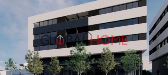 94m² Commercial property in Fanzeres, Portugal No. 57509 3