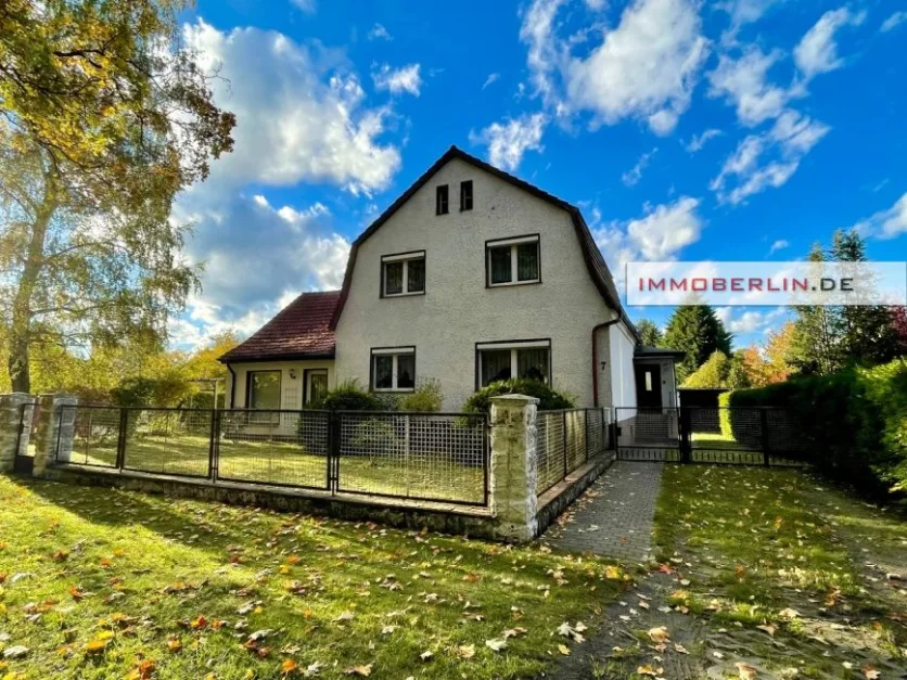 6غرفة منزل في Teltow-Flaming, Germany رقم 73209