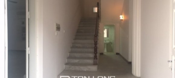 4 Schlafzimmer Villa in Tay Ho, Vietnam, Nr. 1915 9