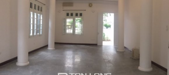 4 Schlafzimmer Villa in Tay Ho, Vietnam, Nr. 1915 4