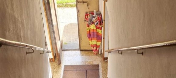 8 rooms House in Montecreto, Italy No. 208880 12