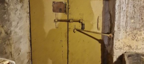 8-Zimmer Haus in Montecreto, Italy, Nr. 208880 25