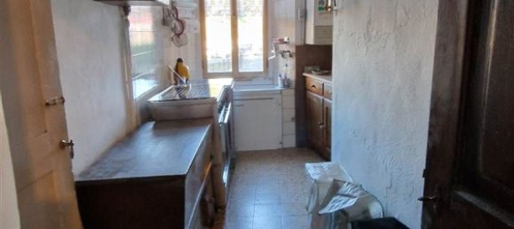 8-Zimmer Haus in Montecreto, Italy, Nr. 208880 16