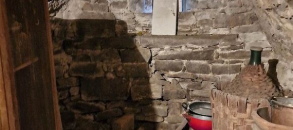 8-Zimmer Haus in Montecreto, Italy, Nr. 208880 21