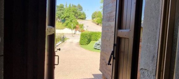 8 rooms House in Montecreto, Italy No. 208880 6