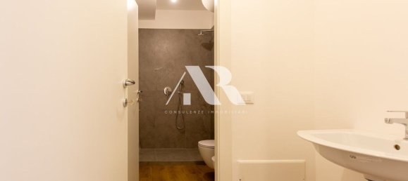Apartamento T2 em Verona, Italy N.º 378285 21