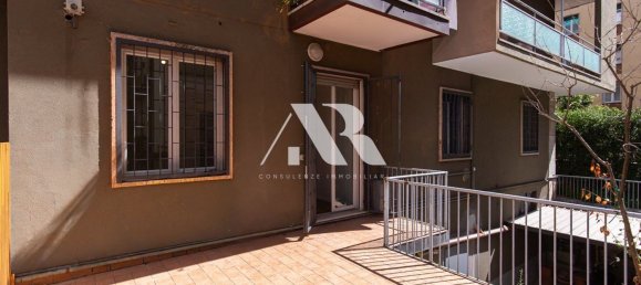 Apartamento T2 em Verona, Italy N.º 378285 2