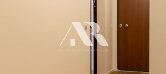 Apartamento T2 em Verona, Italy N.º 378285 9