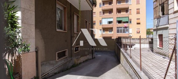 Apartamento T2 em Verona, Italy N.º 378285 28