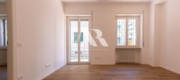 Apartamento T2 em Verona, Italy N.º 378285 12