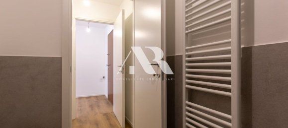 Apartamento T2 em Verona, Italy N.º 378285 25