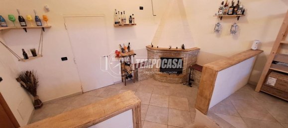 3-Zimmer Haus in Adelfia, Italy, Nr. 41978 4